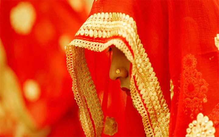 বিয়ের আসরে গুলি, কনে নিহত